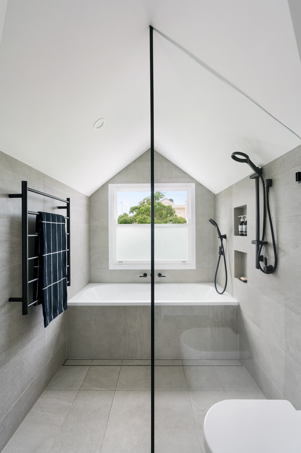 Bathroom design - Rozelle