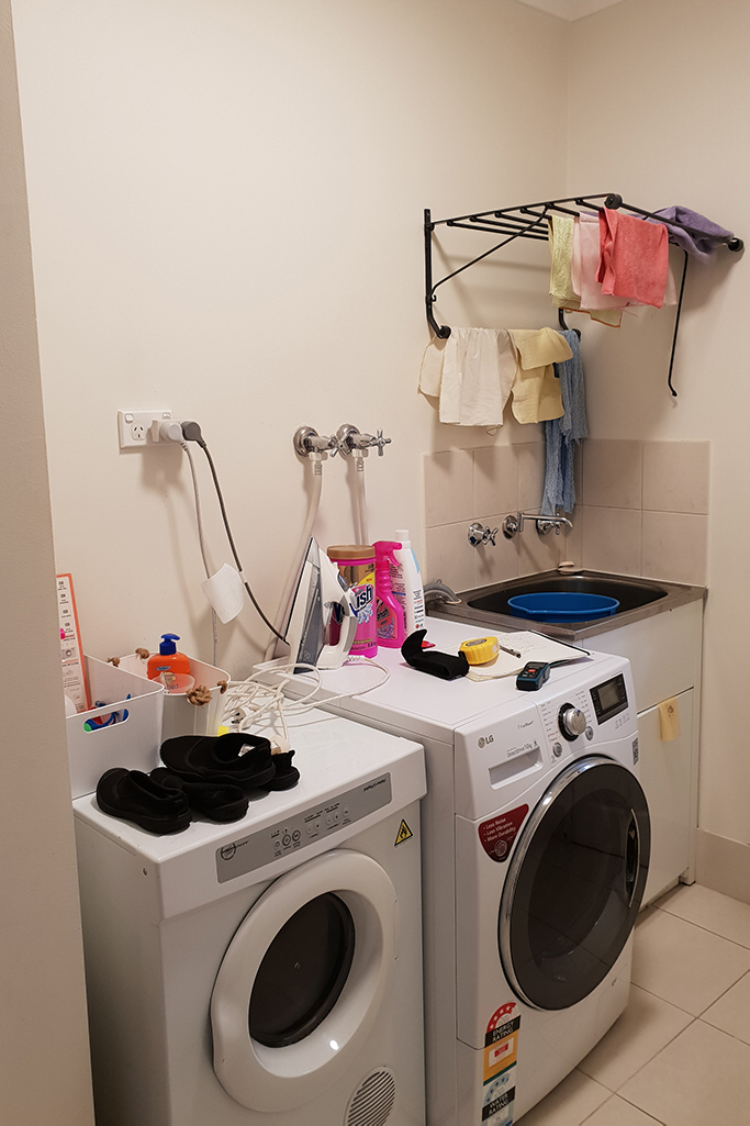 Laundry before renovation